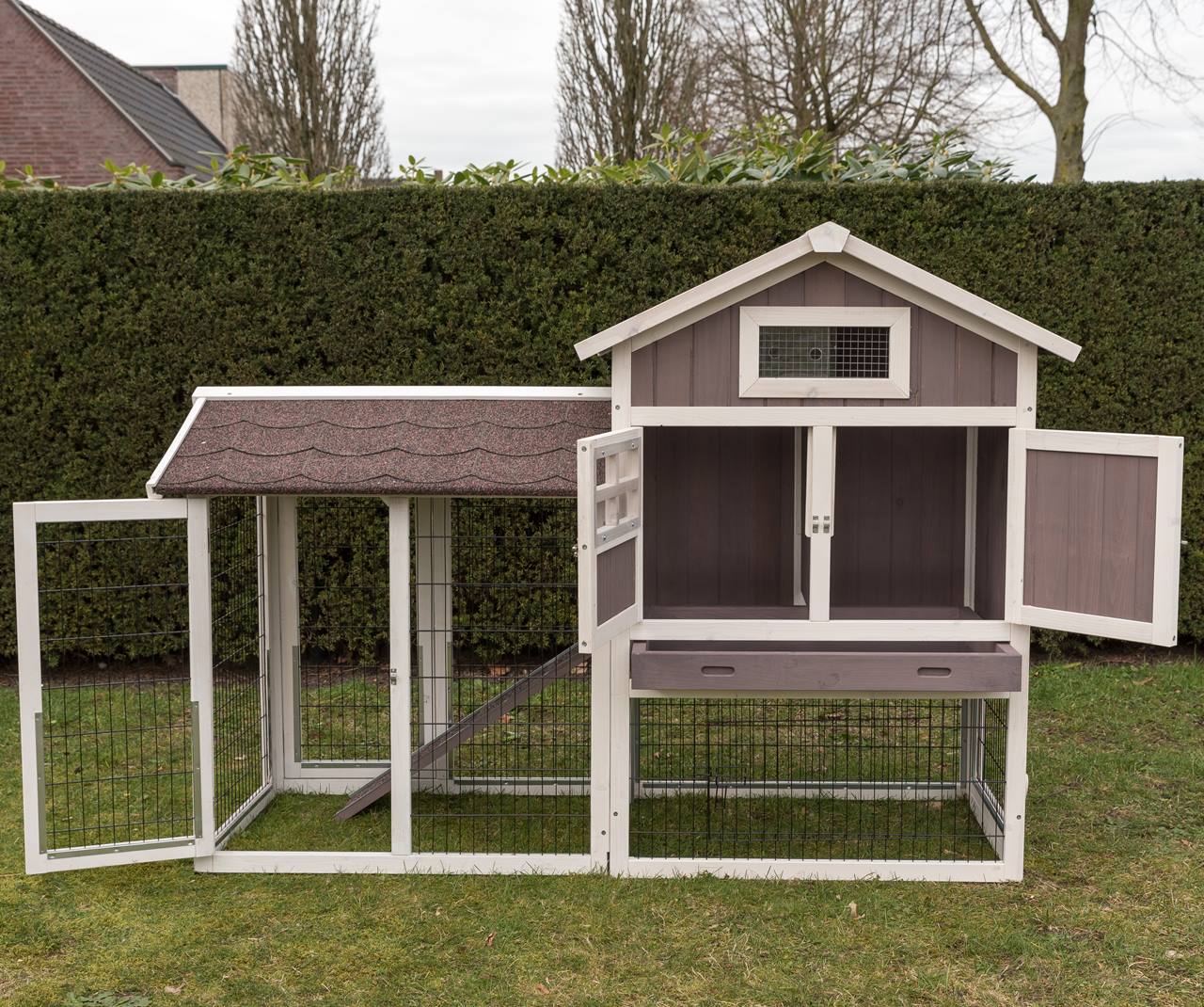 Konijnenhok Amalie met Ren